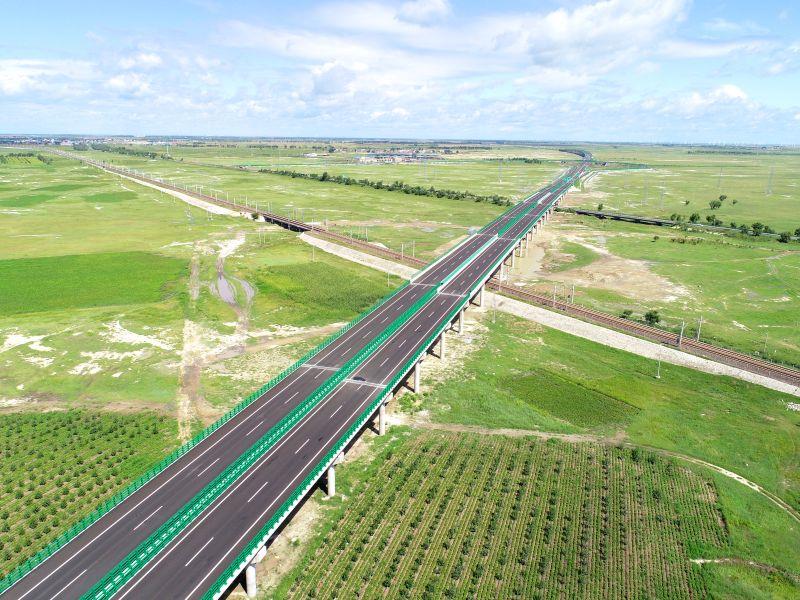 吉林双洮高速公路